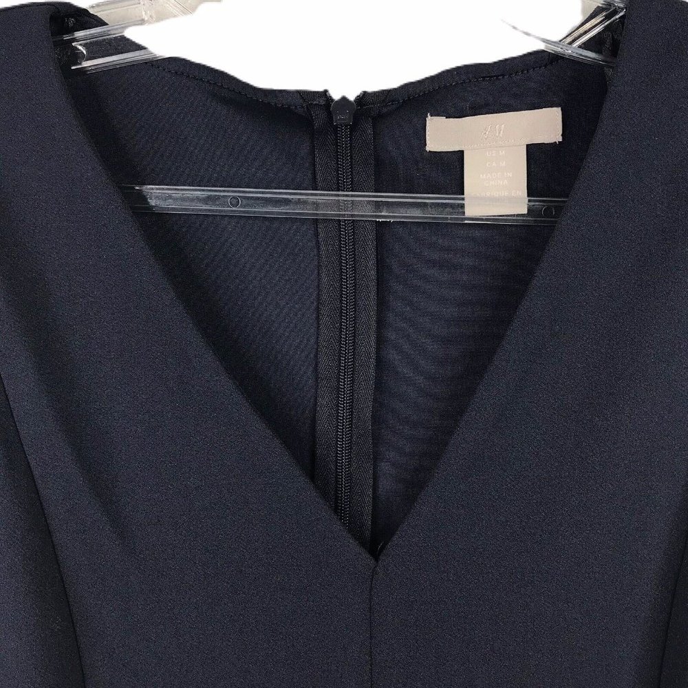 H&M Womens Dress Size M Medium Navy Blue Cap Sleeve V-Neck Business EUC - Picture 3 of 8